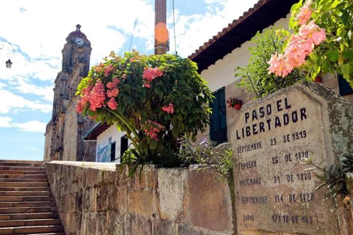 El Portal De Don Luis Otel Guadalupe Dış mekan fotoğraf